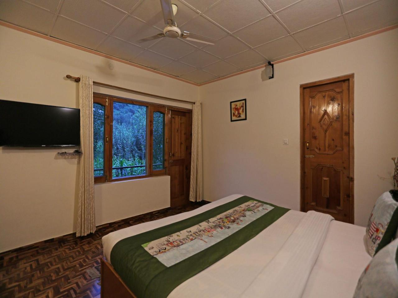Oyo 7138 Acharya Cottage Manāli Extérieur photo